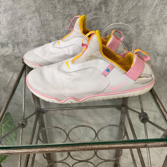 NikeZoom Pulse CT1629-002 Gray, Yellow, Pink Running Shoes Sneakers Men size 10 - Picture 1 of 4